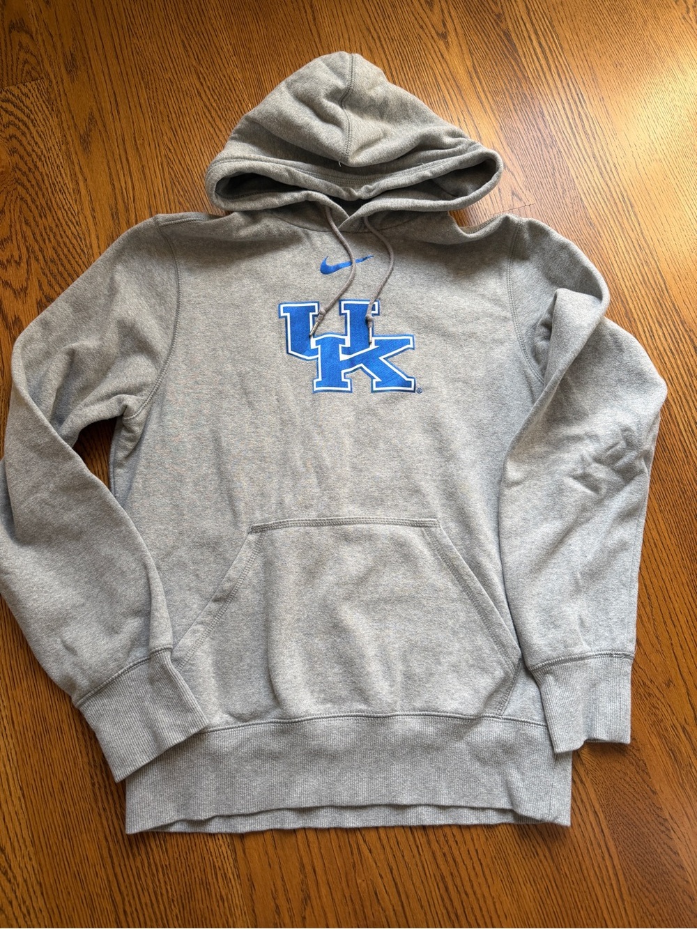 Nike Men's Kentucky Wildcats Primary Logo Pullover Hoodie Size S (like new)
